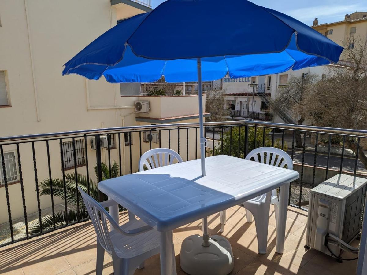 Apartamento En Roses, A 2 Minutos A Pie De Playa Экстерьер фото
